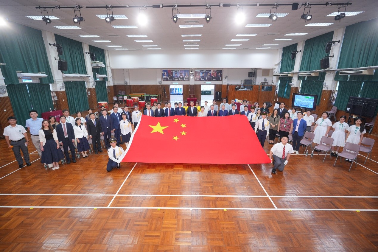 國家教育部部長懷進鵬率團調研香港培僑中學